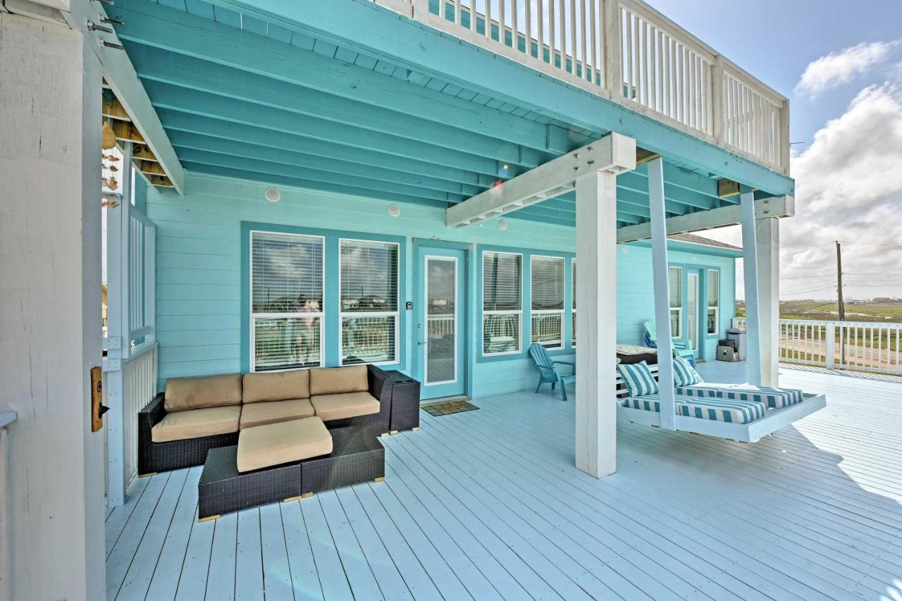 Bright Surfside Beach Home With Decks Walk To Shore Екстериор снимка